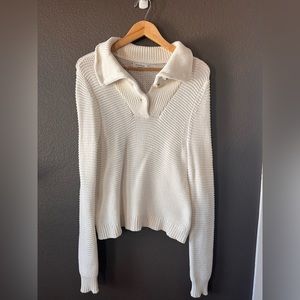 Evereve woman’s white sweater